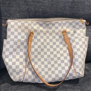 Louis Vuitton totally MM Damien azur Authentic